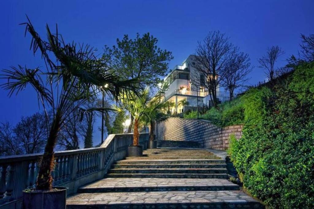 Comfy Home In The Heart Of 부르가스 외부 사진